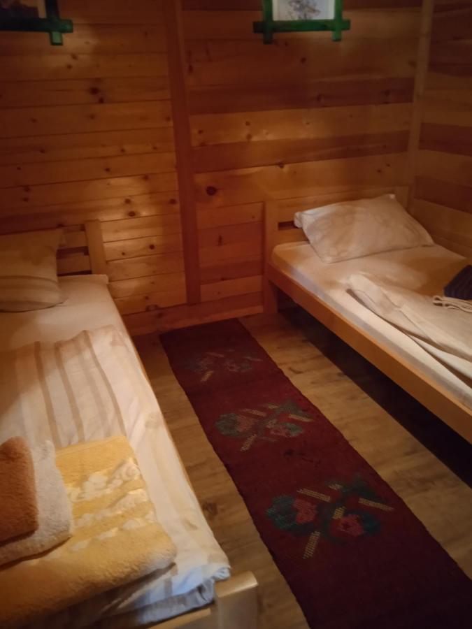 Holiday Home Vila Milka Kremna ภายนอก รูปภาพ